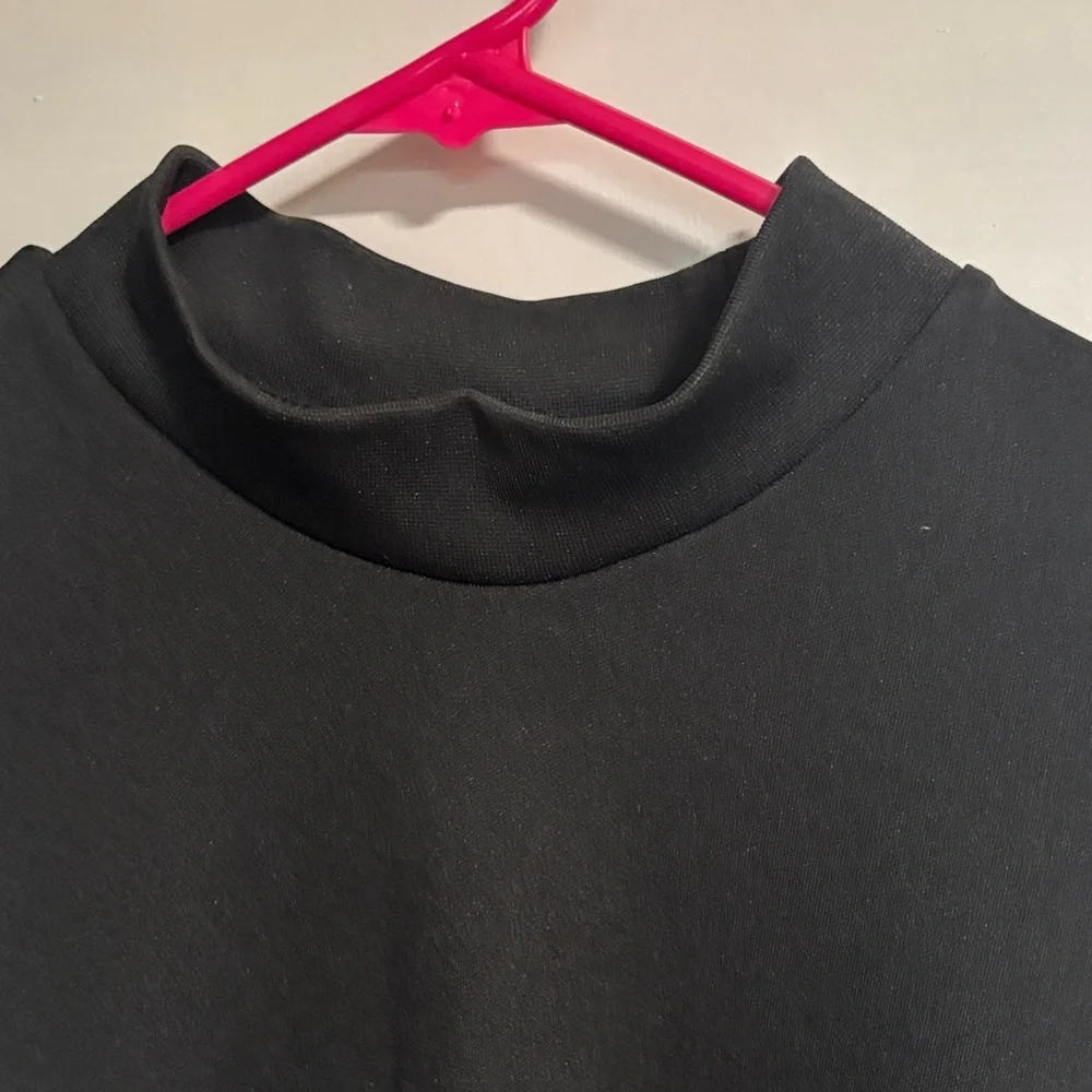 Nike Black Short-Sleeve Mock Neck Tee
